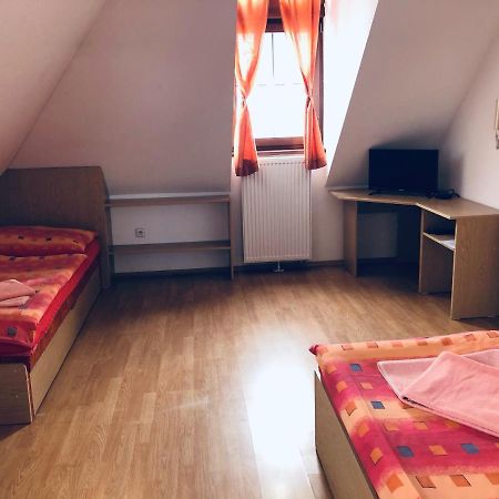 Penzion Pramen Liptovske Sliace Esterno foto
